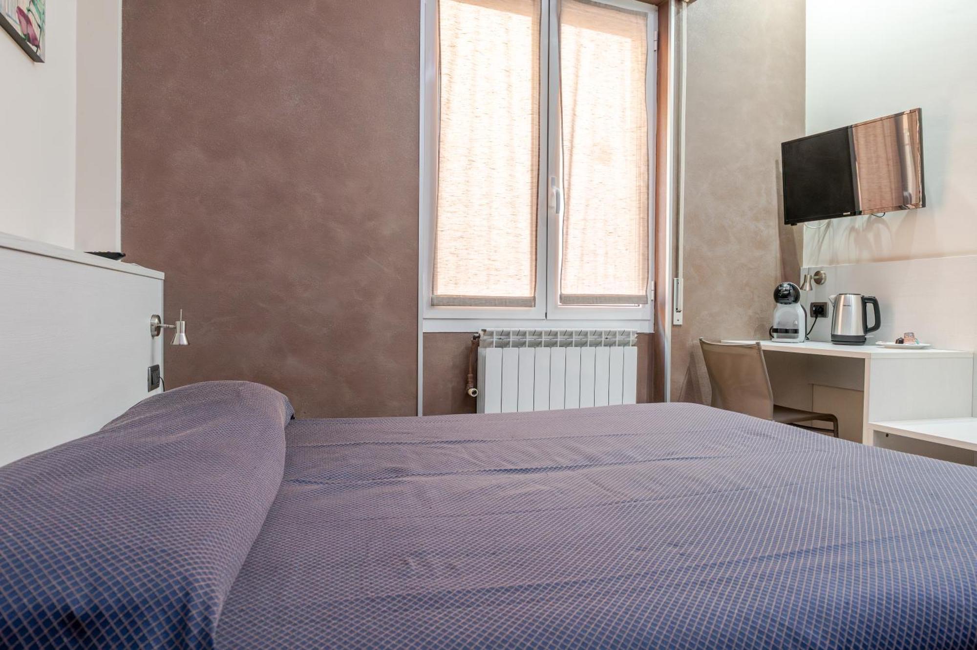 Hotel Posta - 3 Stars - Comfortable Stay In Ventimiglia Exterior foto